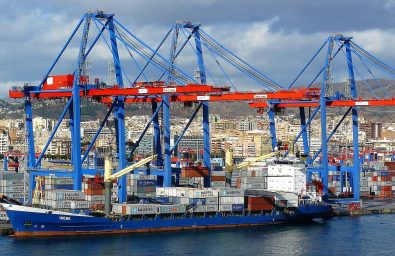 container-port-284429_1920